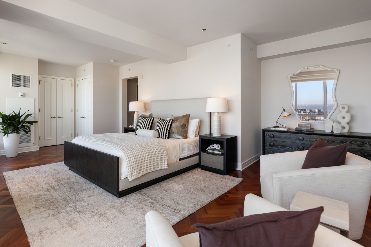 Exceptional Views, Legendary Hospitality