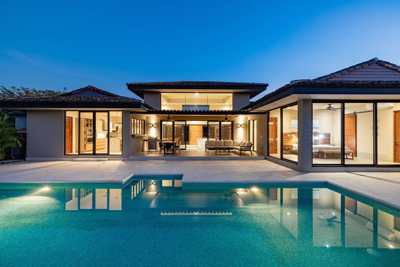 Casa Lapas – Los Almendros 69 | Golf Course View Home in Hacienda Pinilla