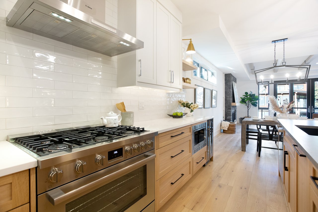 3(NW) 617 4th Street