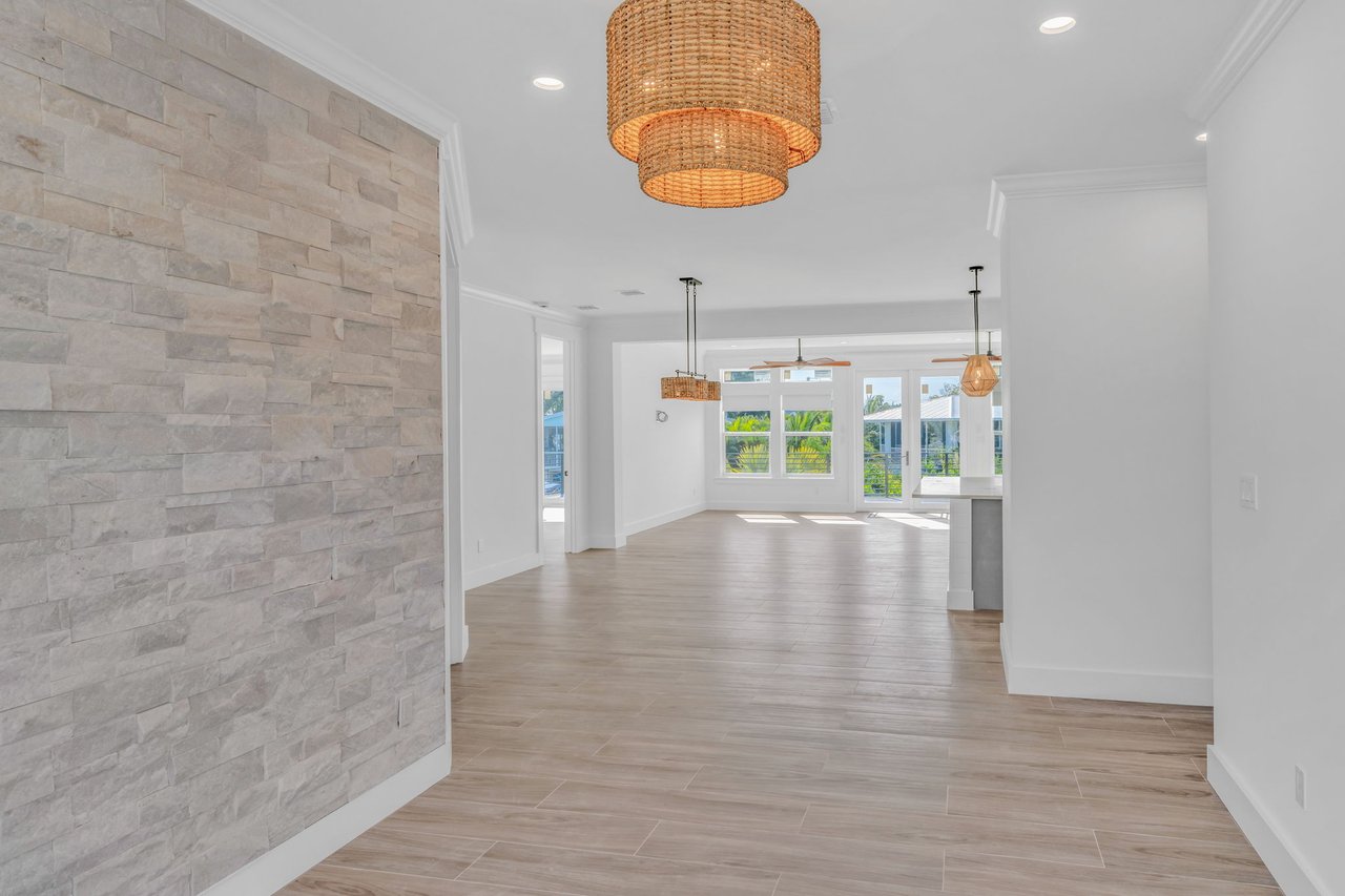 17210 Angelfish Lane