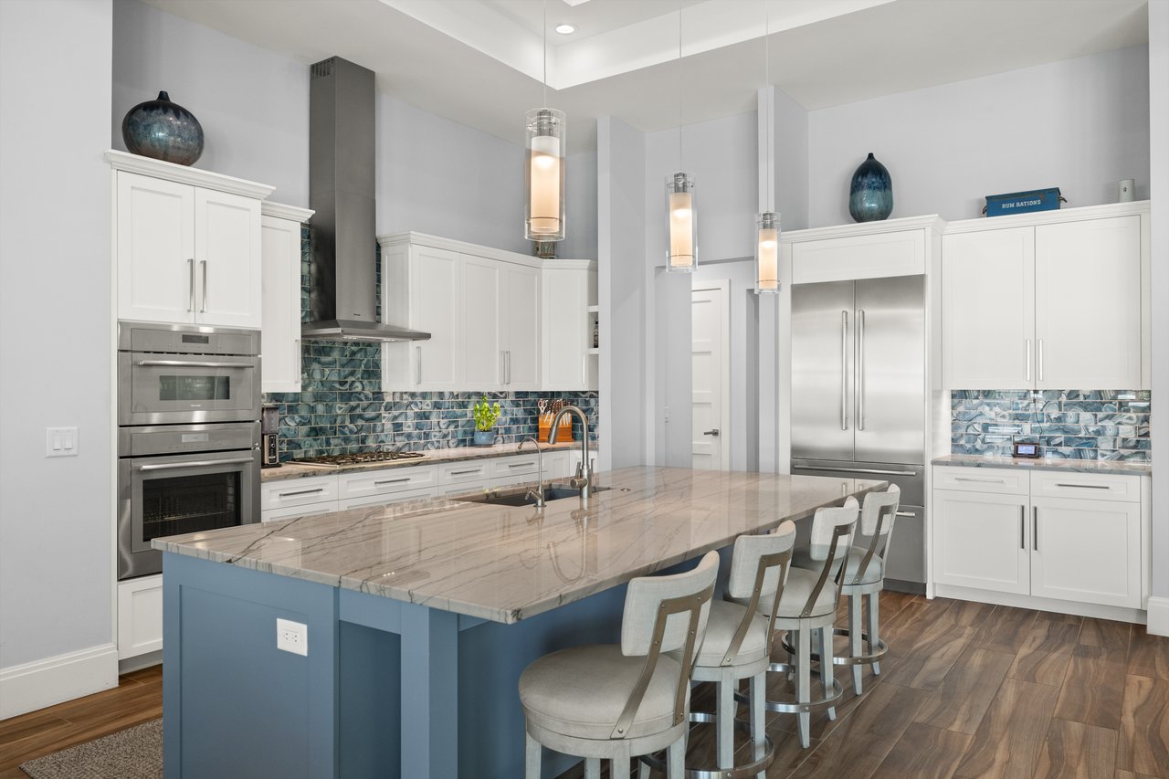 6617 Joanna CIR
