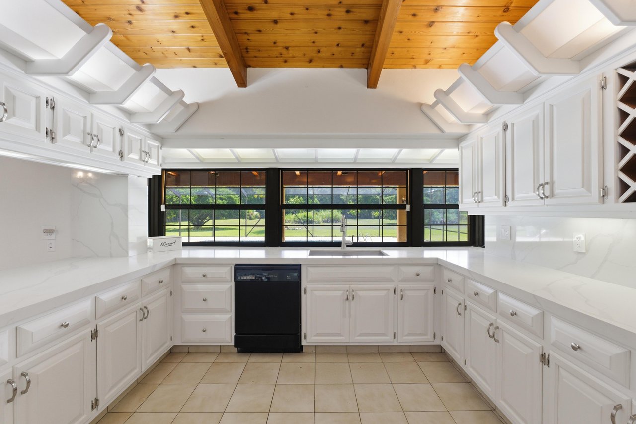 Private Exclusive | Redland Estate on 2.11 Acres | Offered at $2,050,000