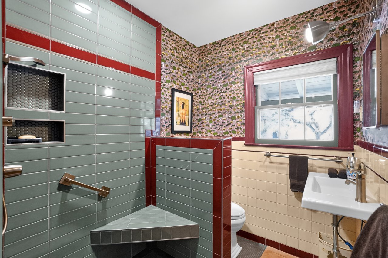 South Congress Luxury Compound for Lease