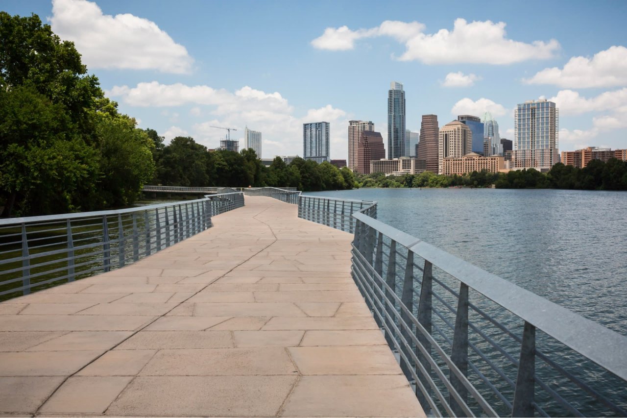 7 Best Walkable Neighborhoods  in Austin