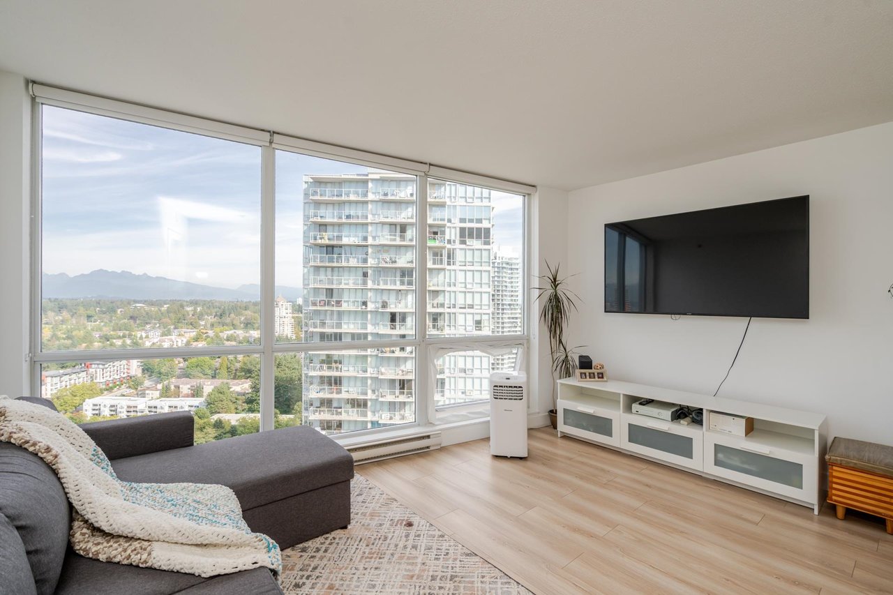 3106-13618 100 Ave