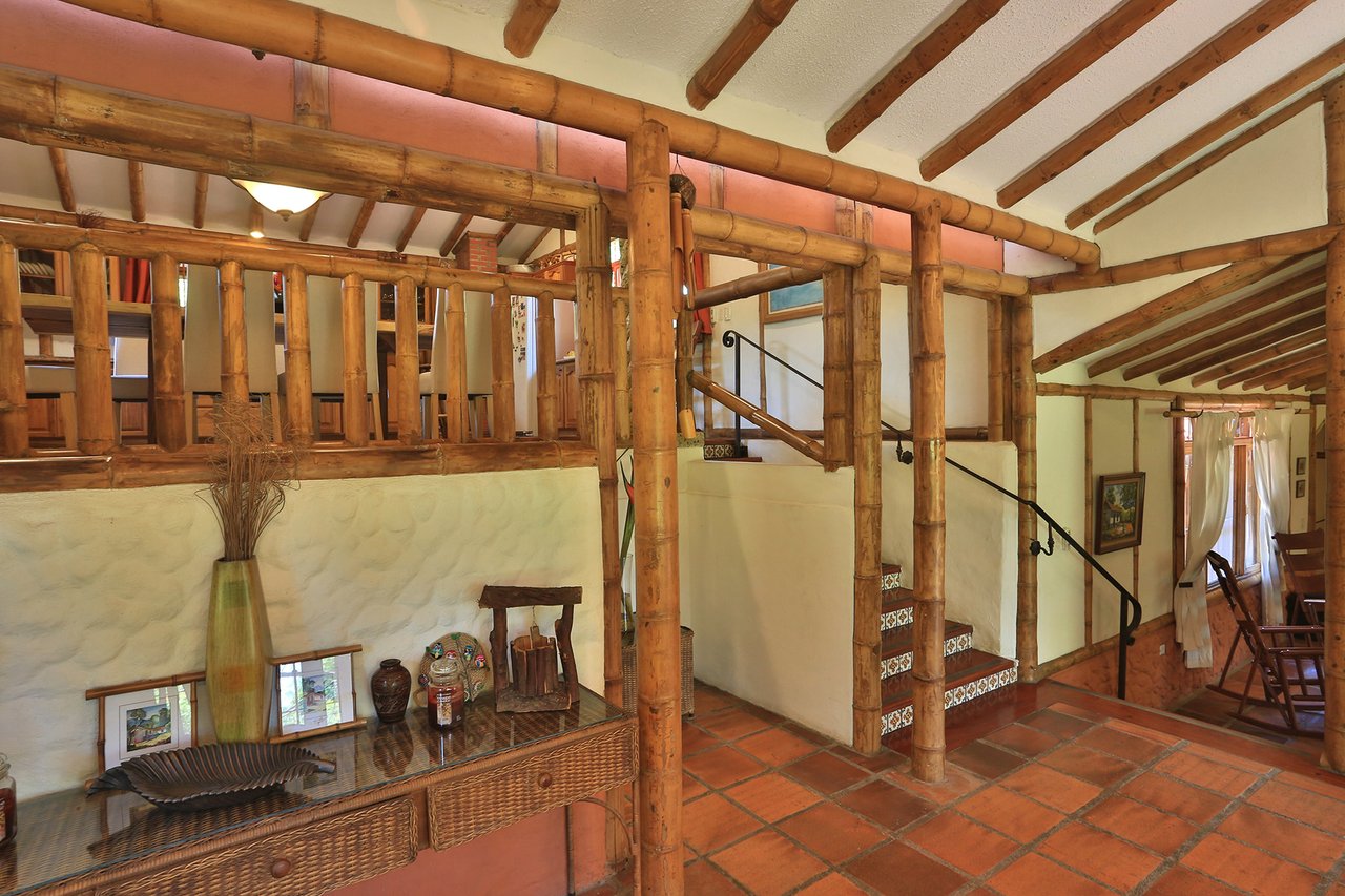 Two Home Rural Retreat, Santa Ana, San Jose