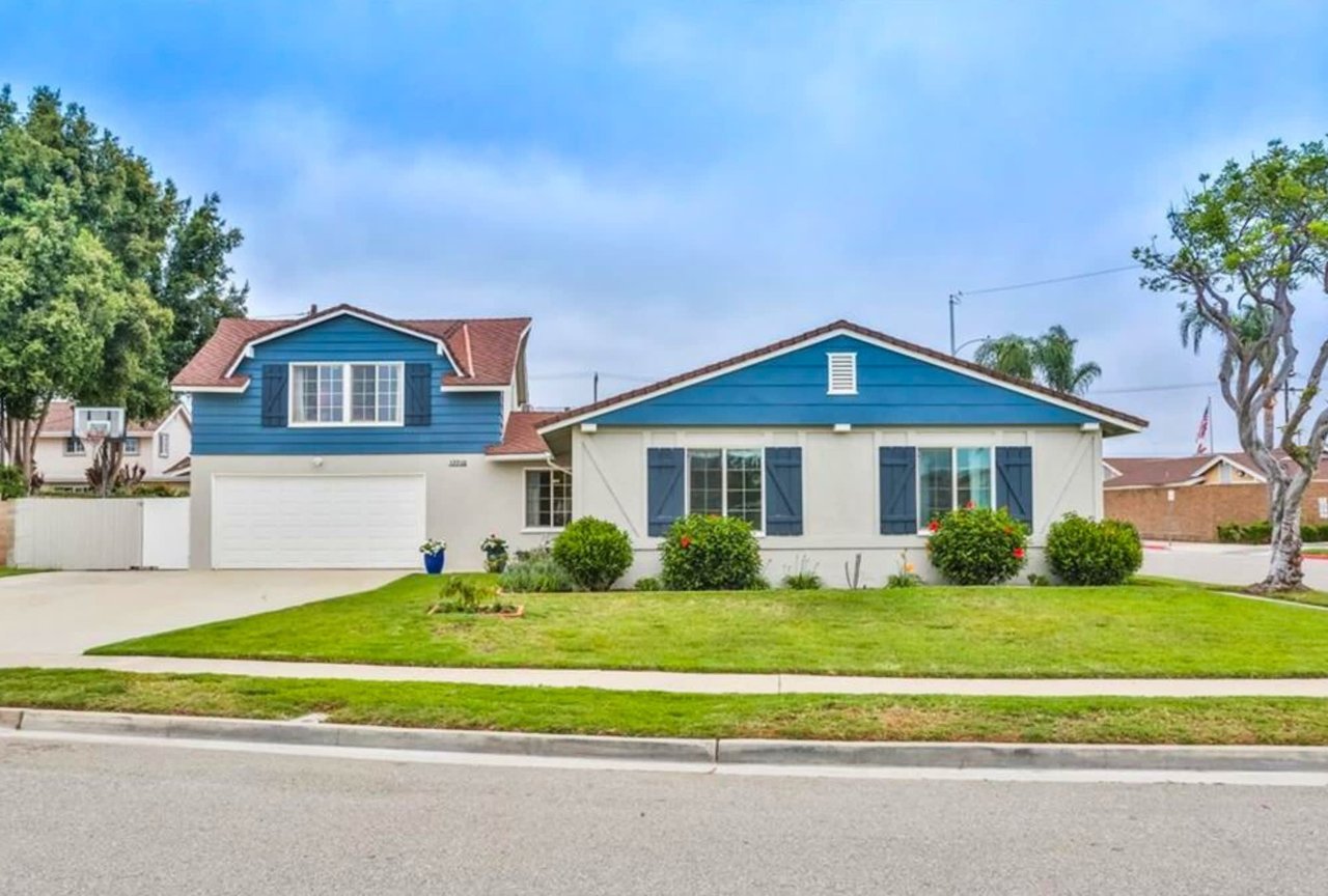 17710 Mango Circle