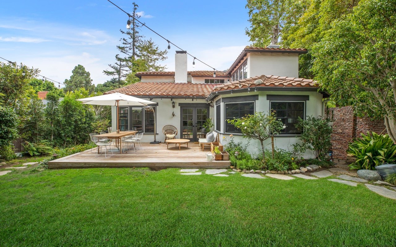 558 E Channel Rd