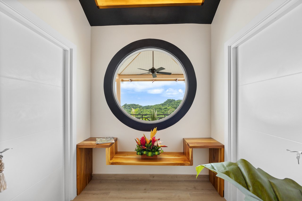 Ocean View Elevator Estate, Flamingo, Guanacaste
