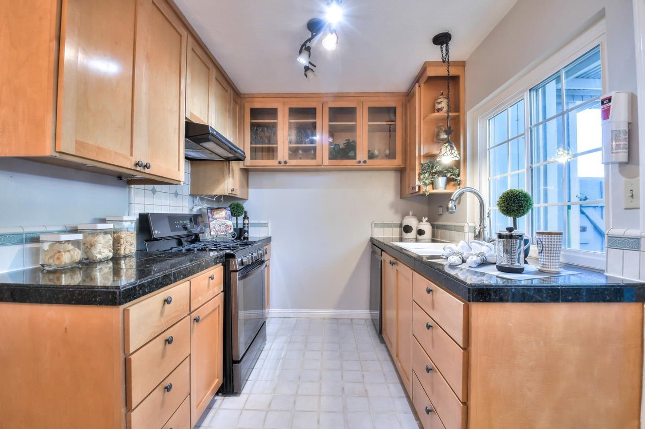 120 Oak Rim Way., #1