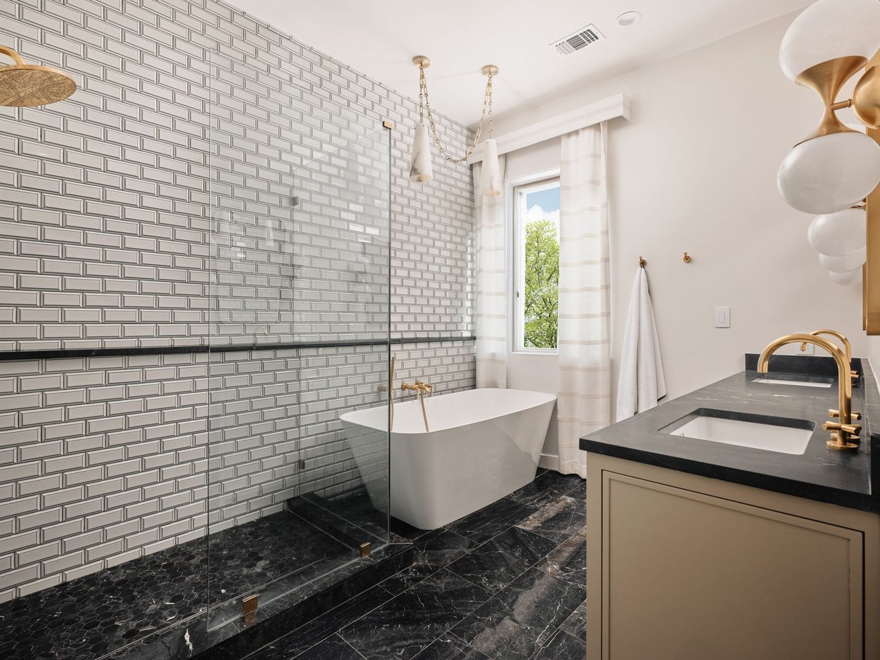 The Tarrytown Enclave | A Rare Compound in the Heart of Central Austin