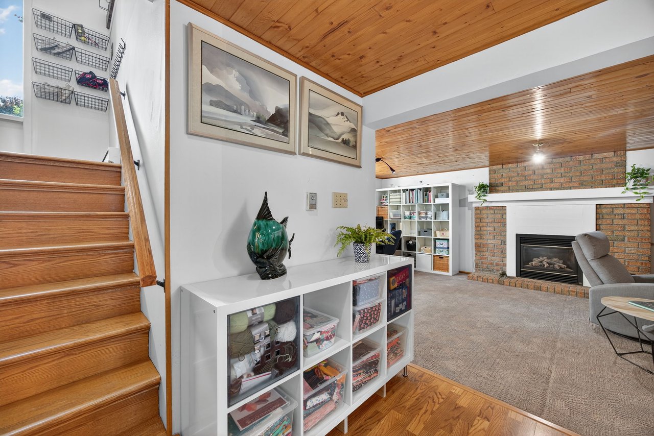242 East Street, East Gwillimbury