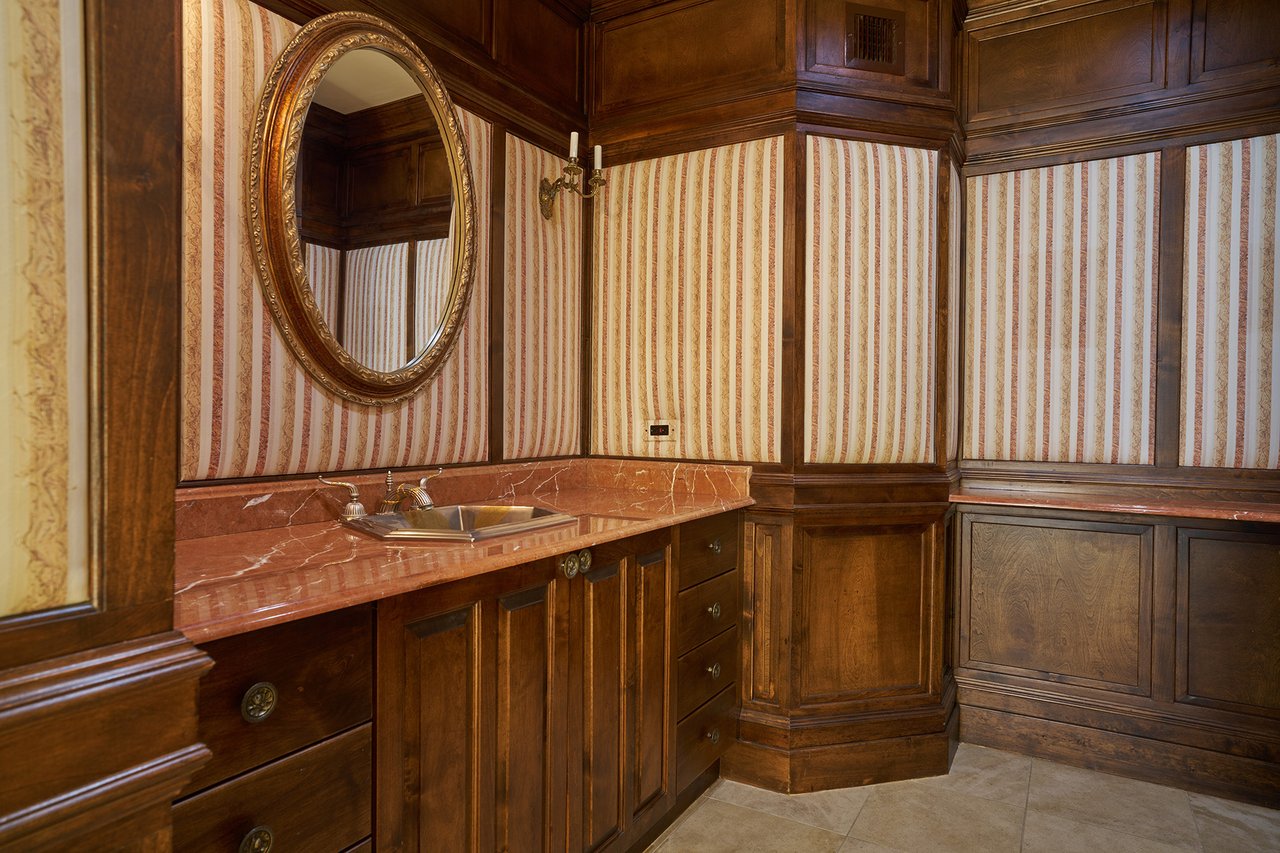 6020 E INDIAN BEND Road