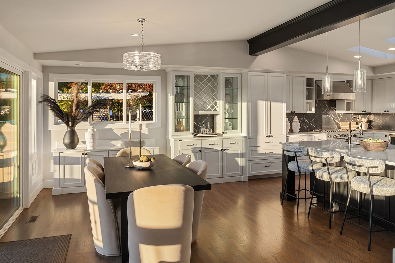 10517 NE 46th Street