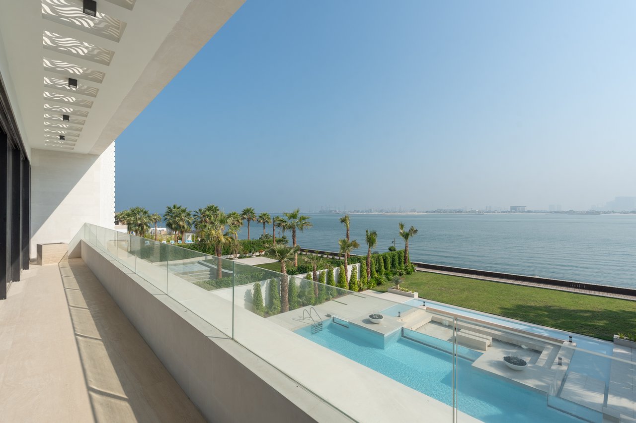 Jumeirah Bay Island Villa