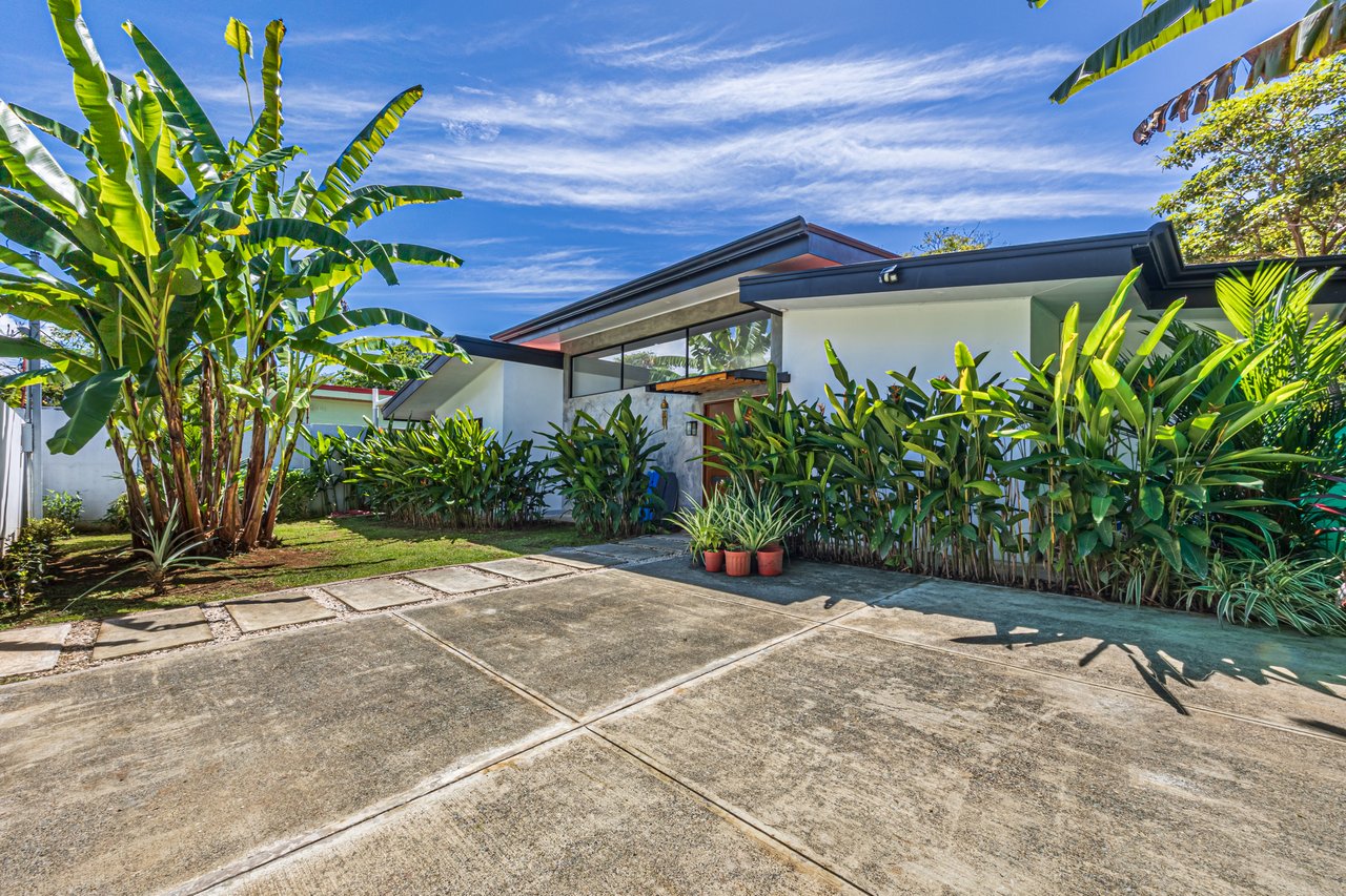 Tropical Modern Residence near Marino Ballena National Park
