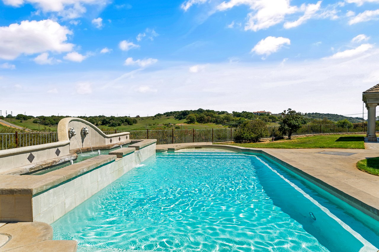 41653 Oak Trail Court