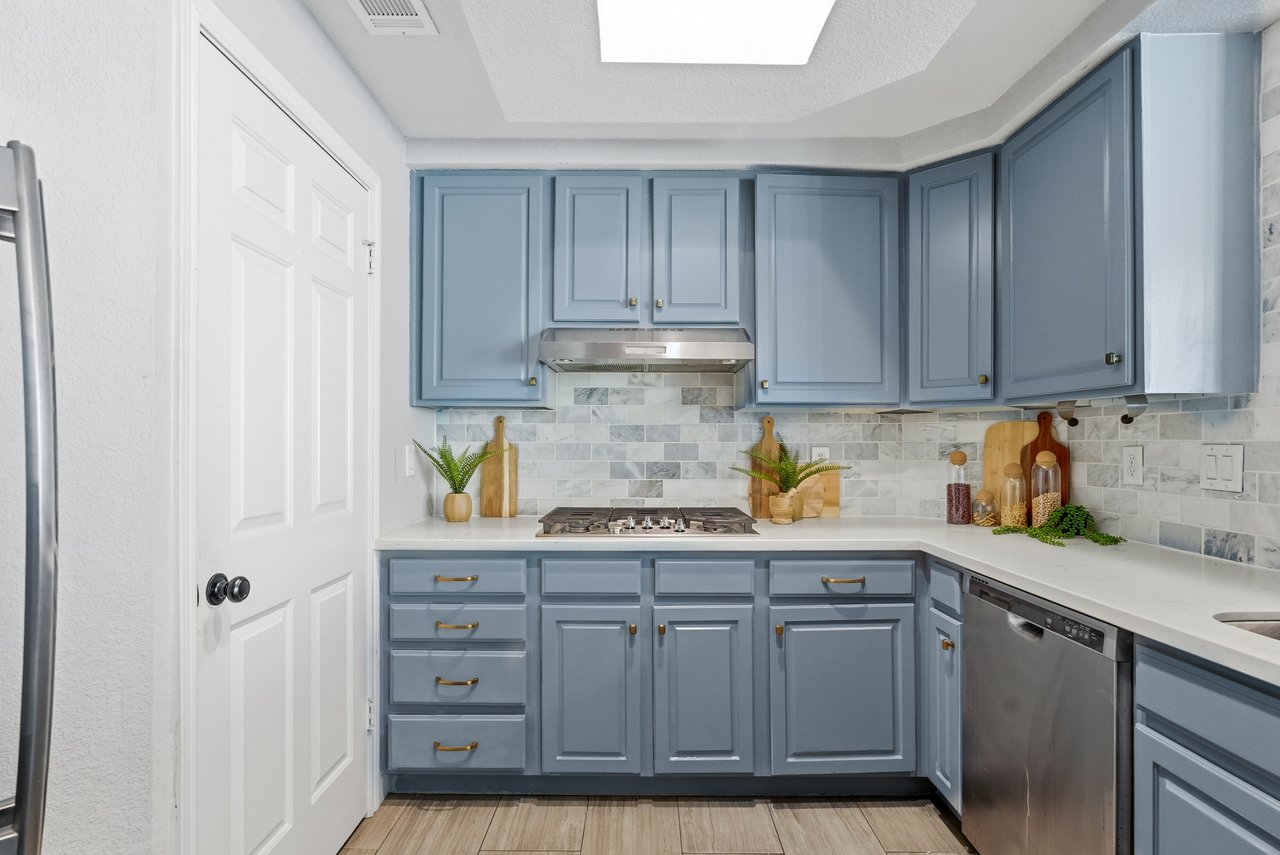 1000 Liberty Park Dr, Unit 204