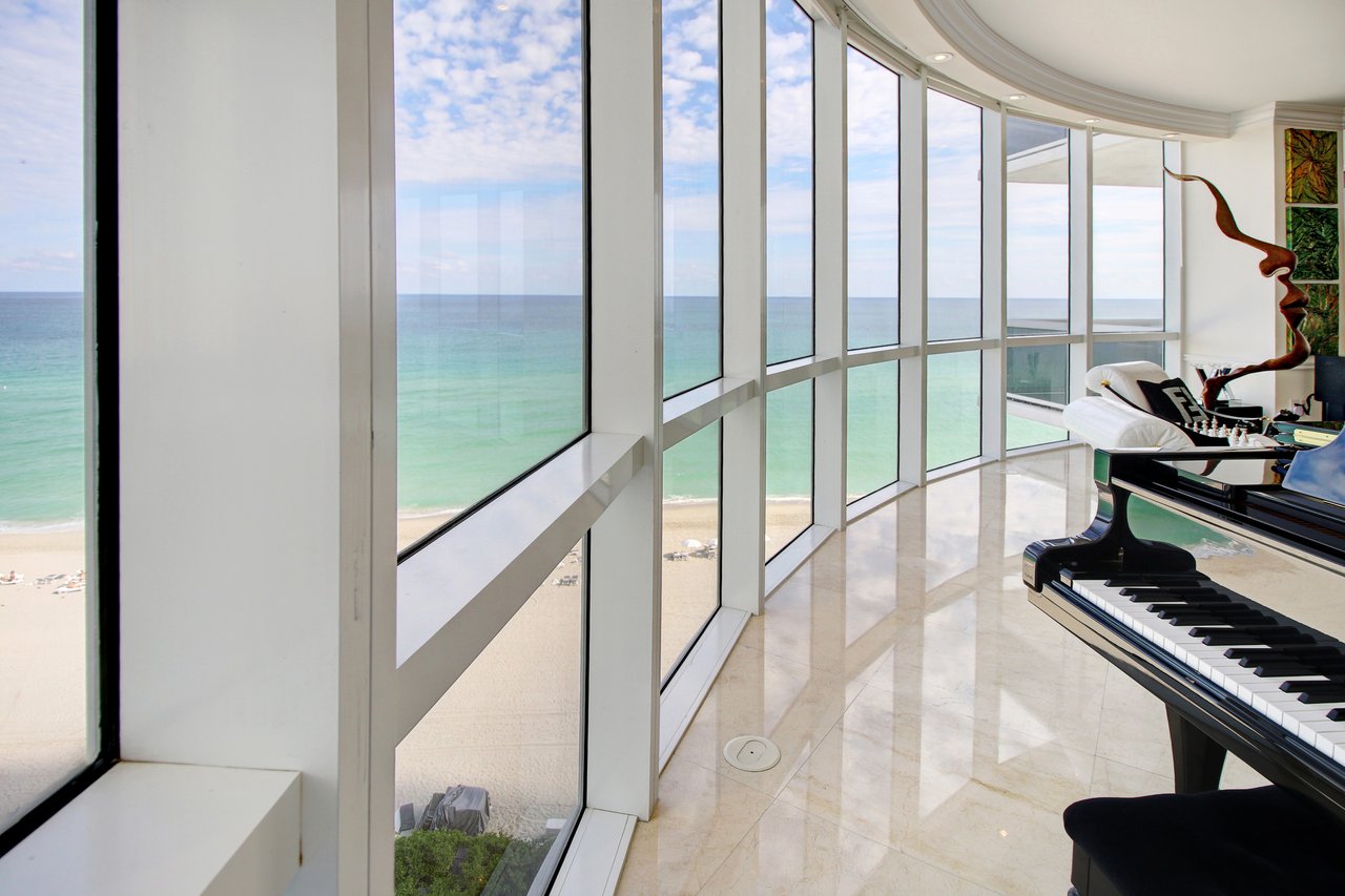 18101 Collins Ave #1109