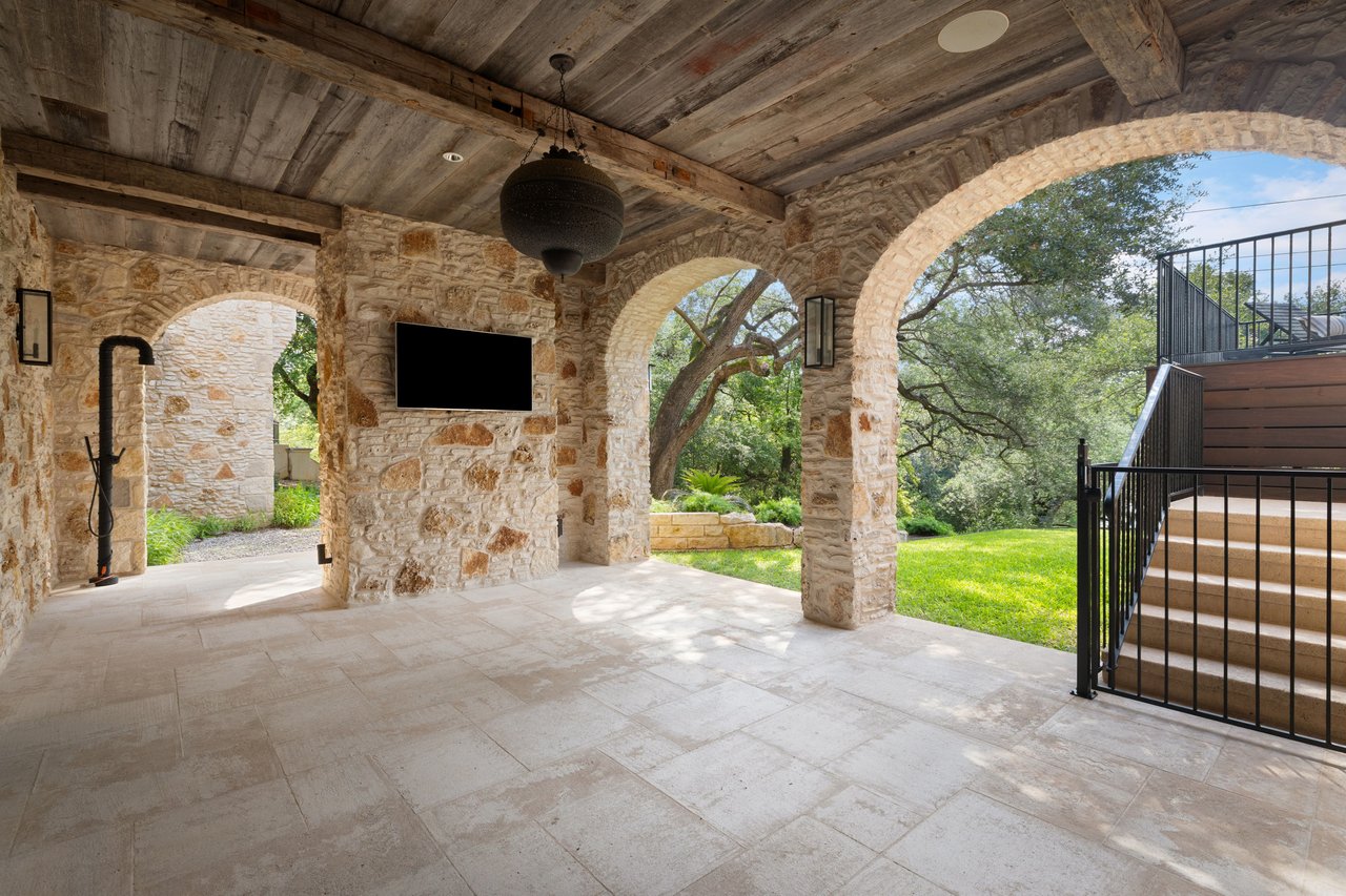 La Vita of Lake Austin in Westlake Hills