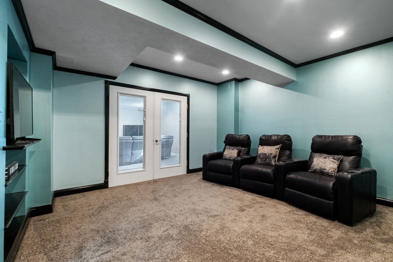 913 Highlander Circle
