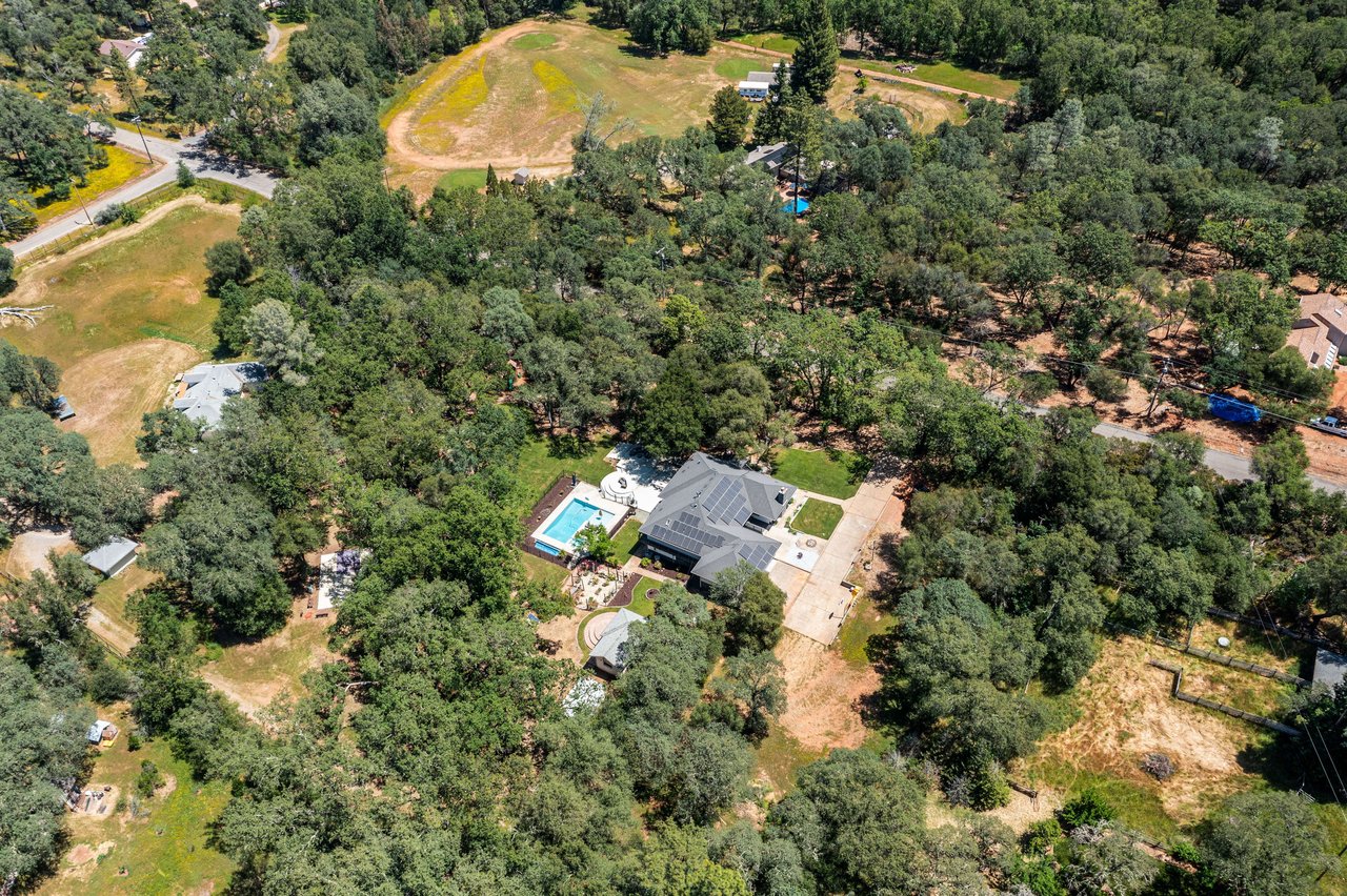 2880 Carlson Drive