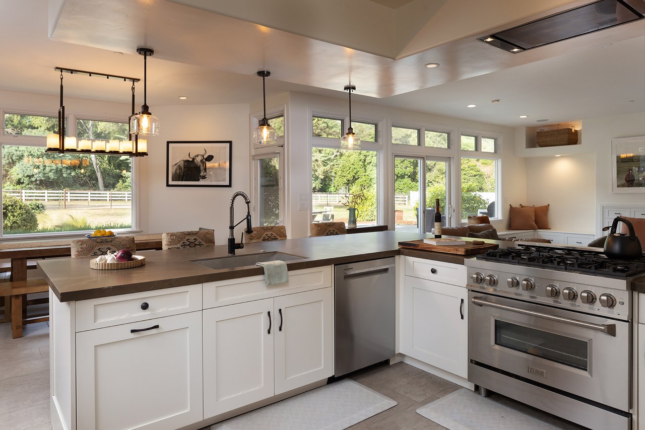 Carmel Valley Country Living