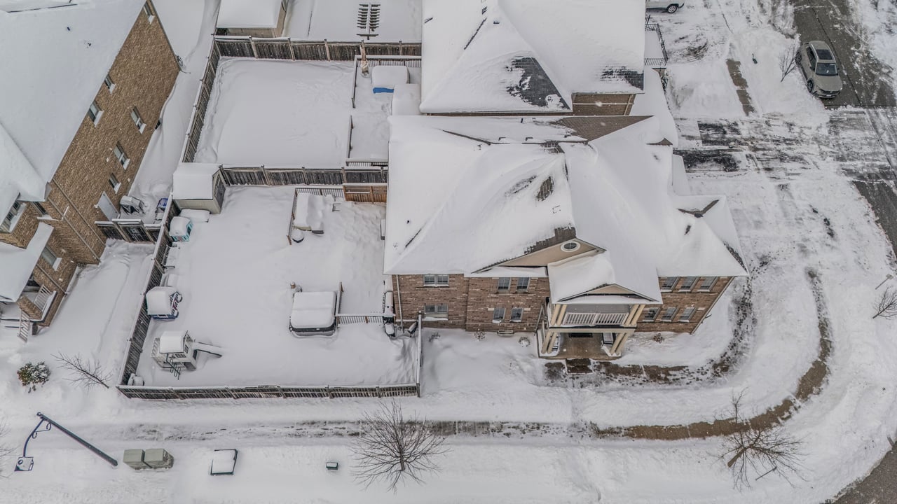 42 Liberty Crescent, Bradford