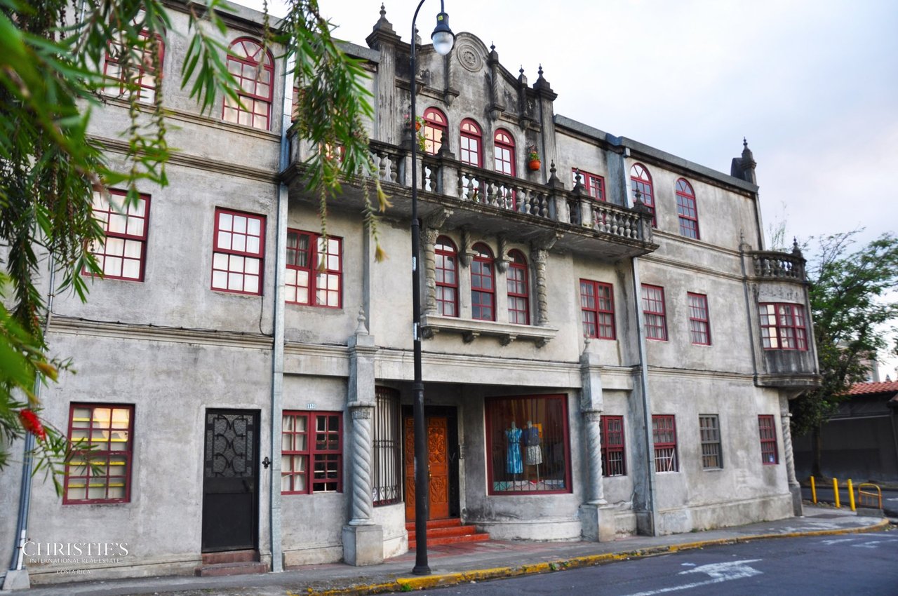 Edificio Jiménez- A Timeless Architectural Gem in Historic San José