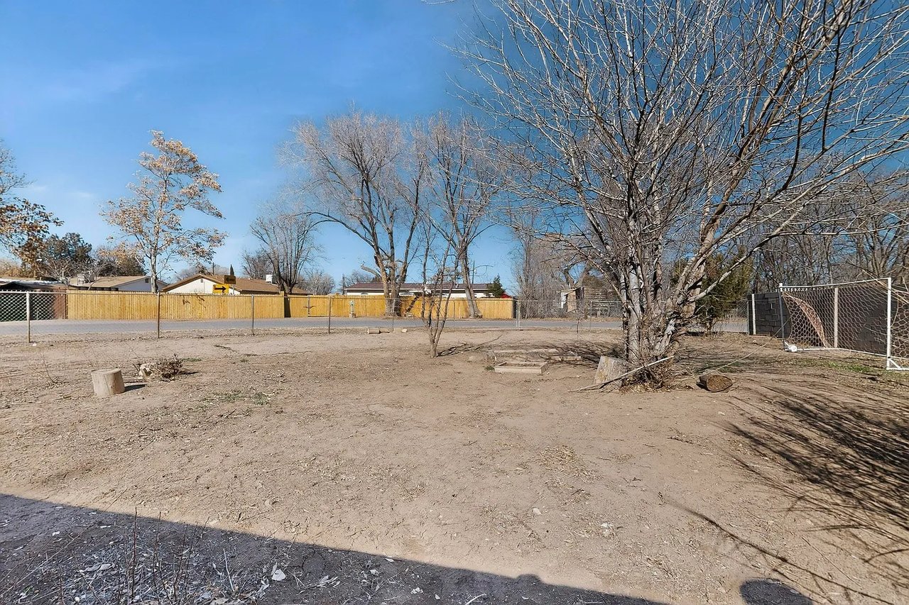 3610 El Porvenir Cir, SW