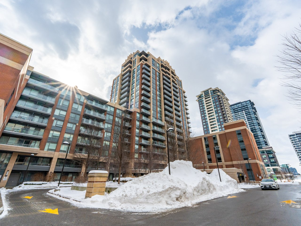 18 Uptown Dr 1910