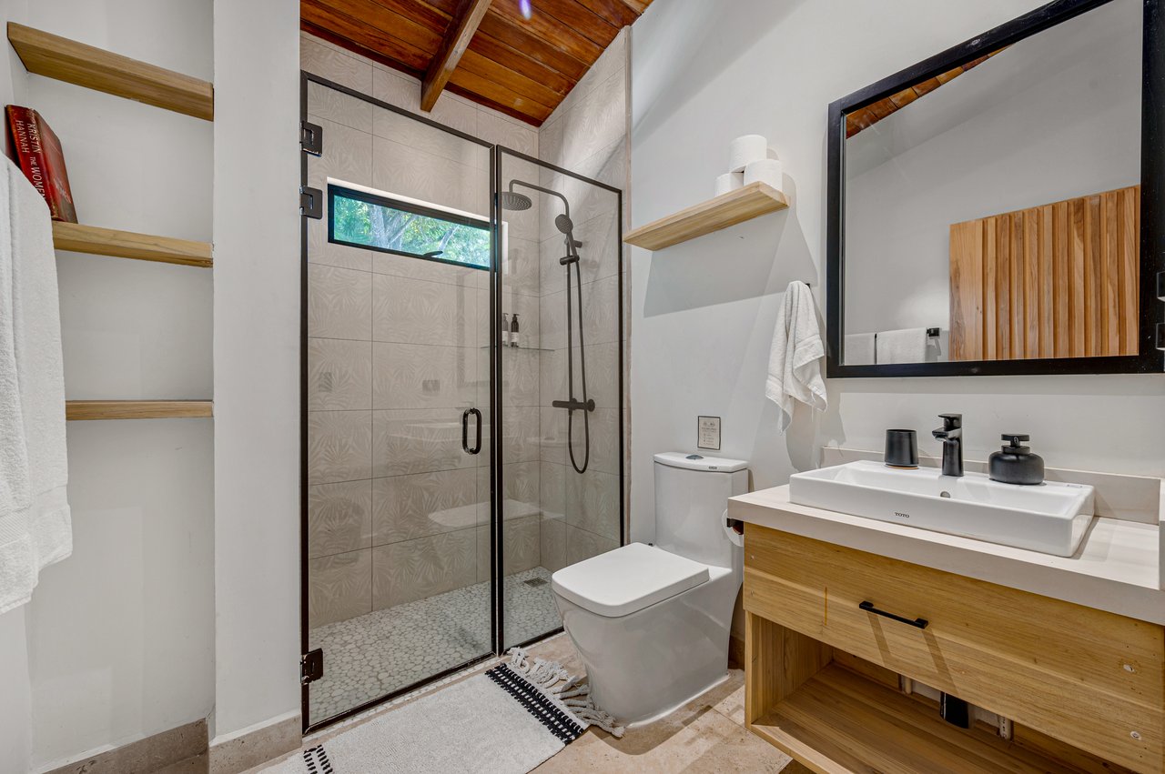 Guiones Private Residences