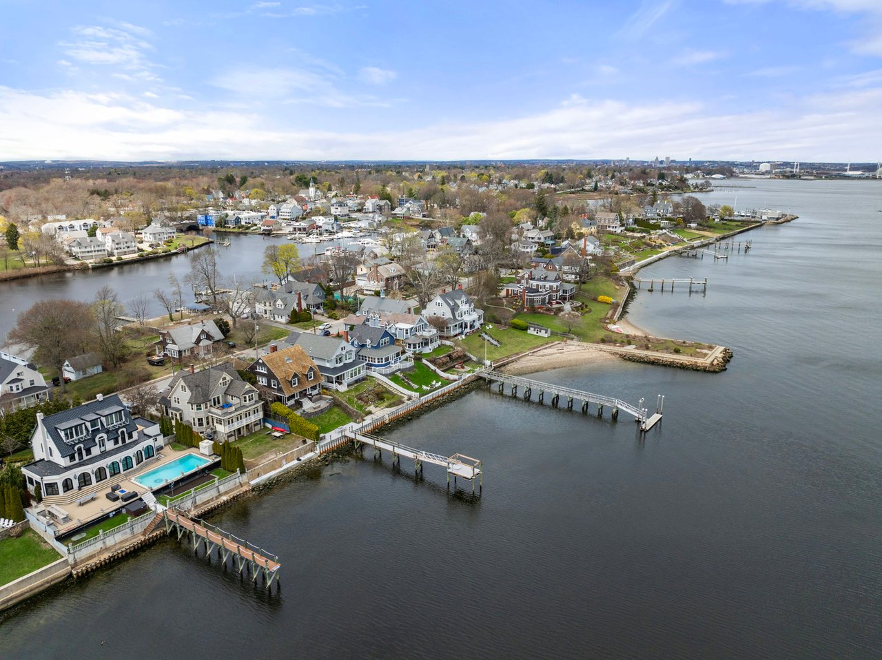 25 Seaview Avenue