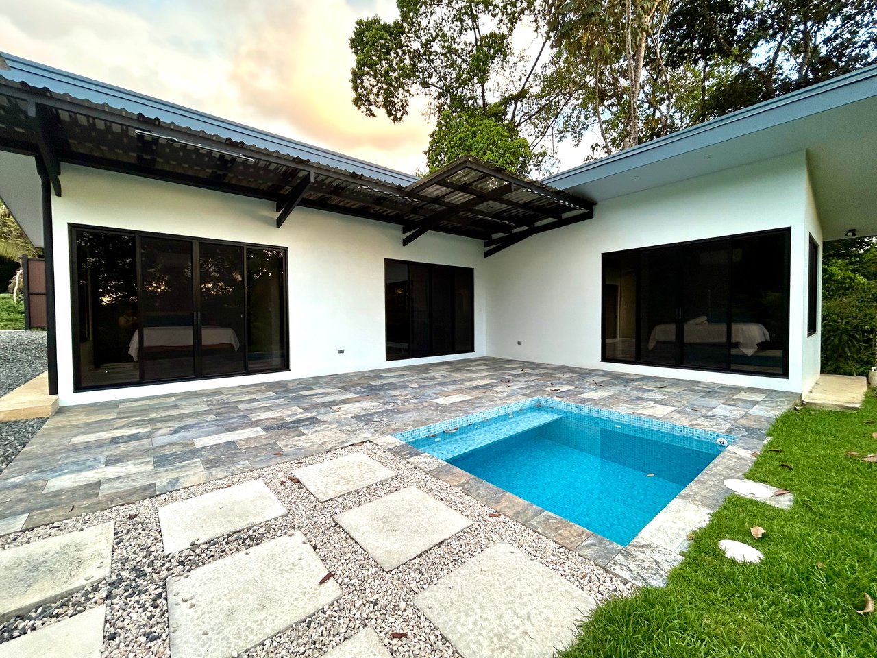 Brand-New 2BR/2BT in Playa Hermosa – 5 Minutes to the Beach | Priced to Sell