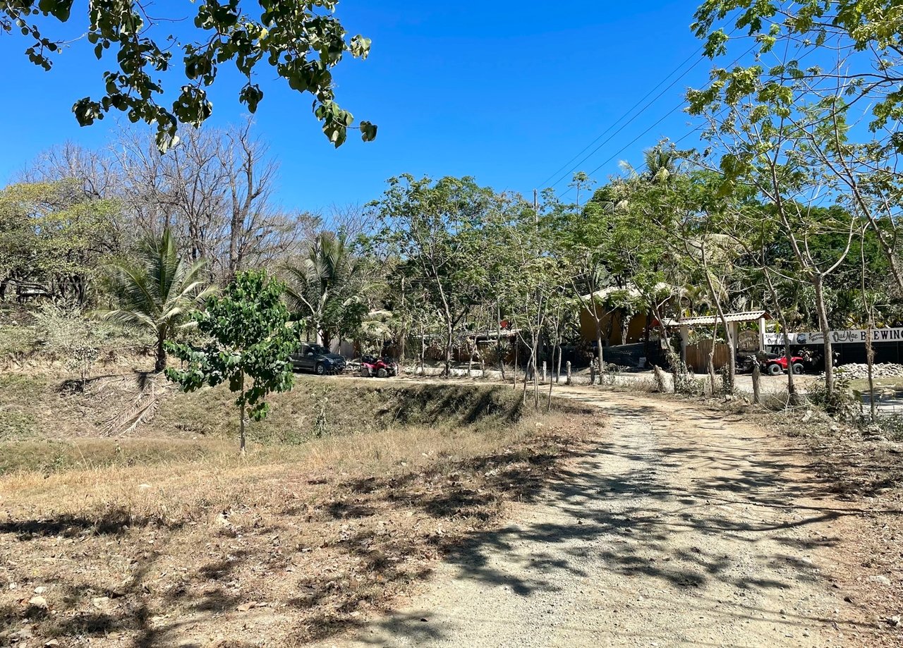 Serviced Hilltop Commercial Lot, Santa Teresa, Puntarenas
