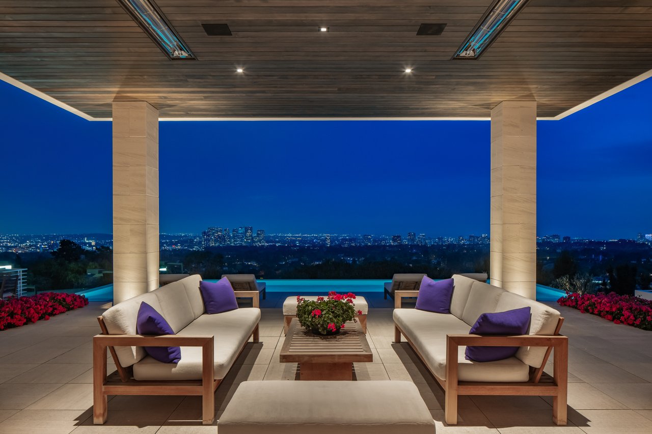 9966 Beverly Grove Dr