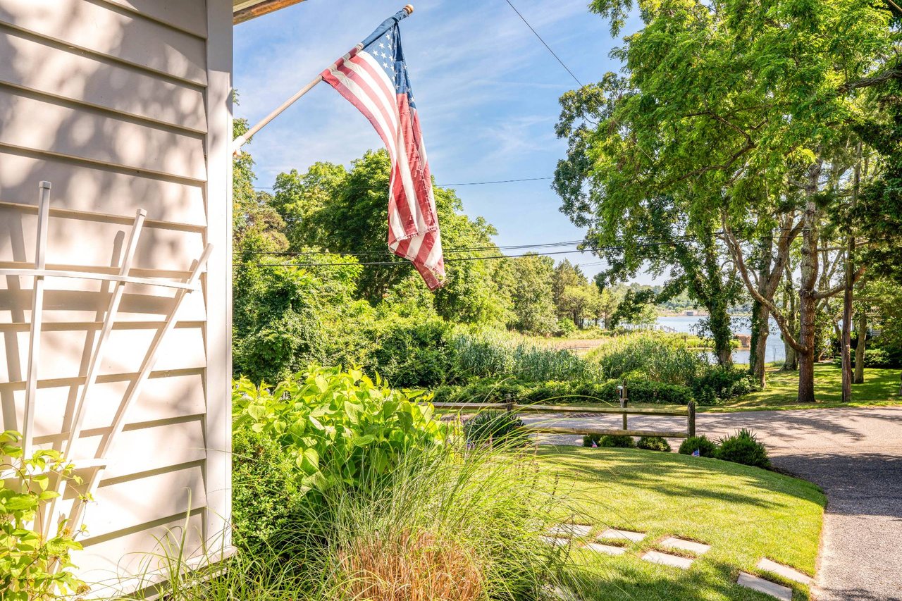 45 Towd Point Rd, Southampton