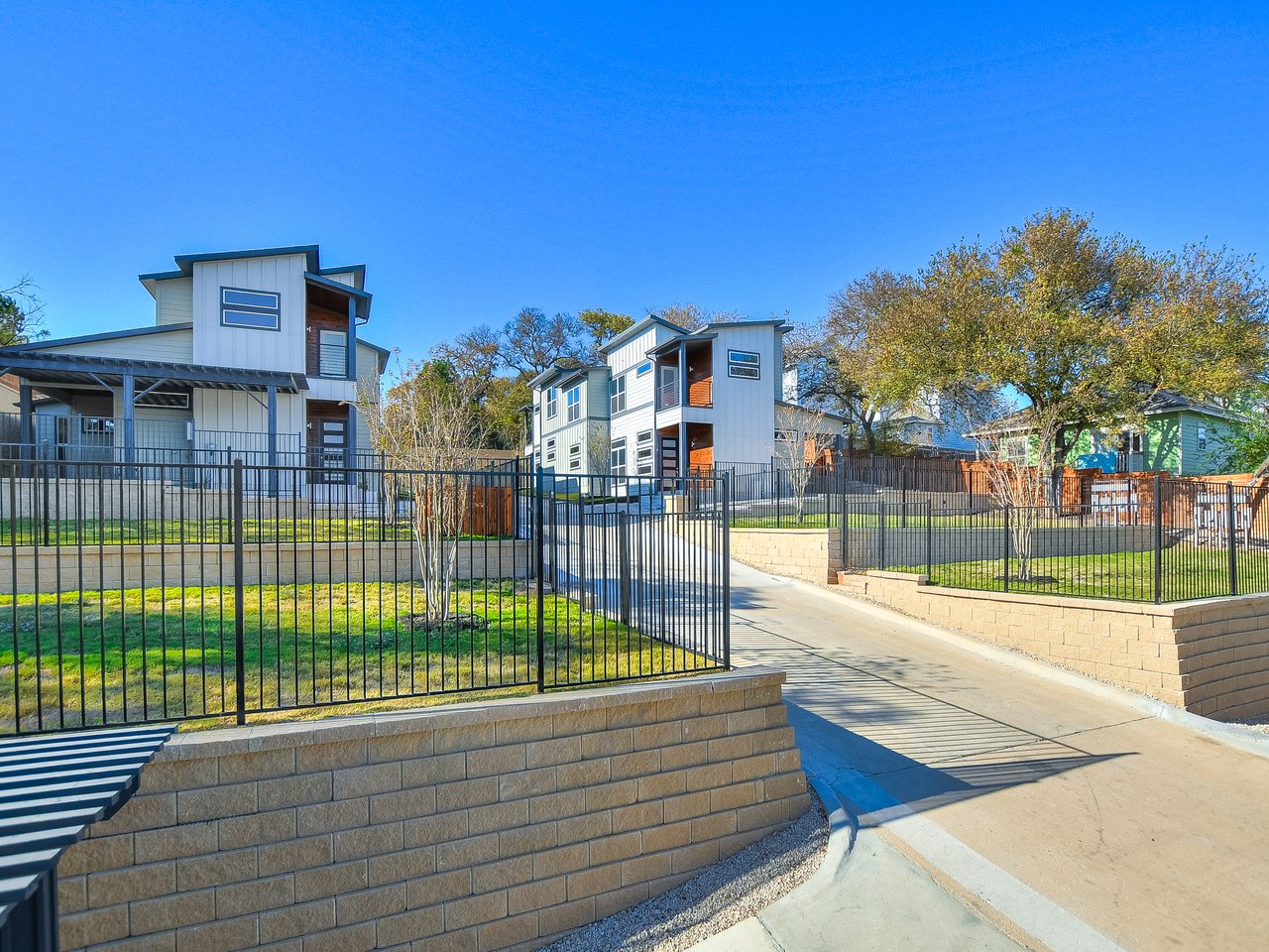 Lott Ave Condos