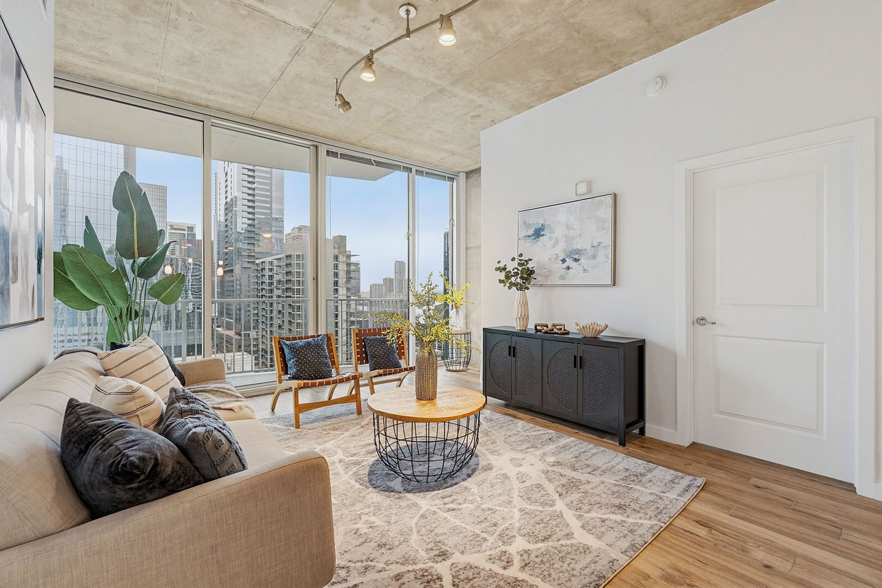 360 Nueces, Unit 1505