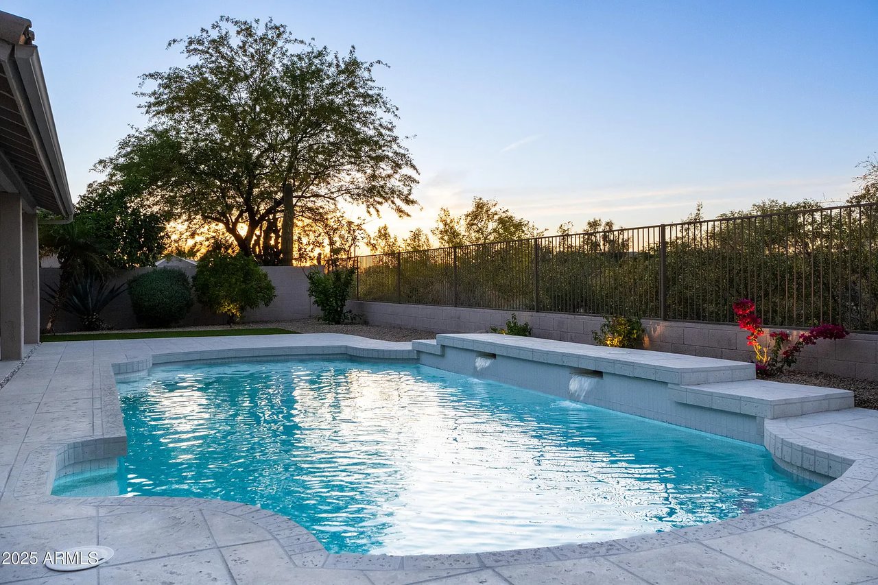 9238 E PALM TREE Drive, Scottsdale