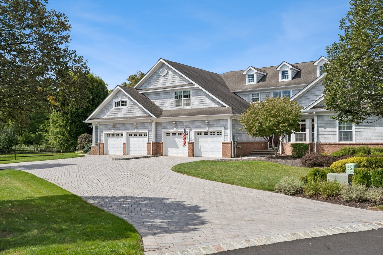 6 Melrose Ln
