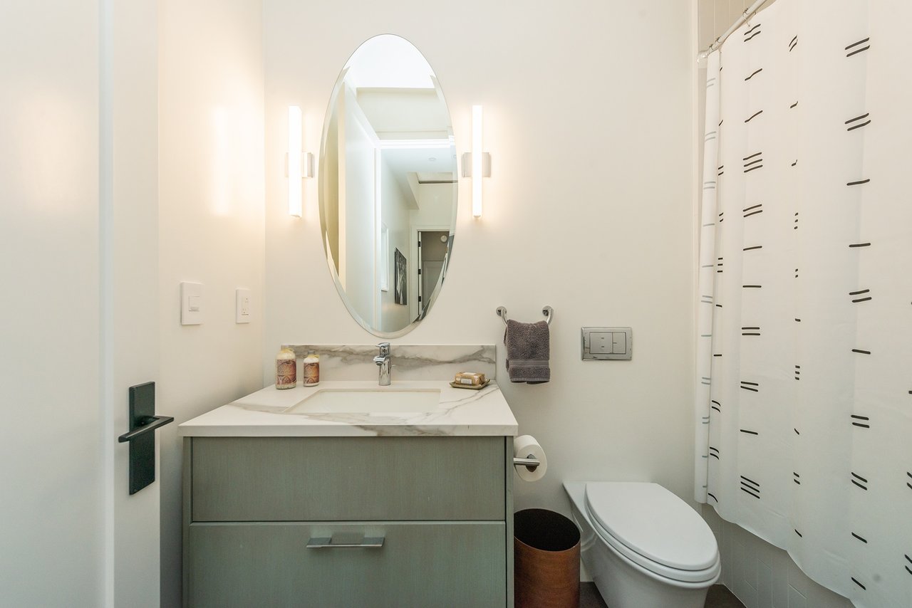 858 Ashbury