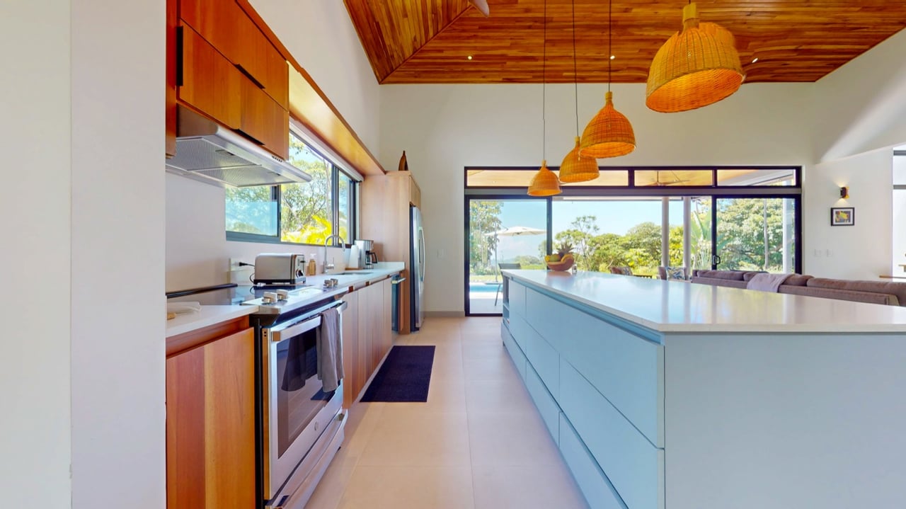 Private Modern Tropical Paradise Home For Sale in Ojochal, Costa Rica