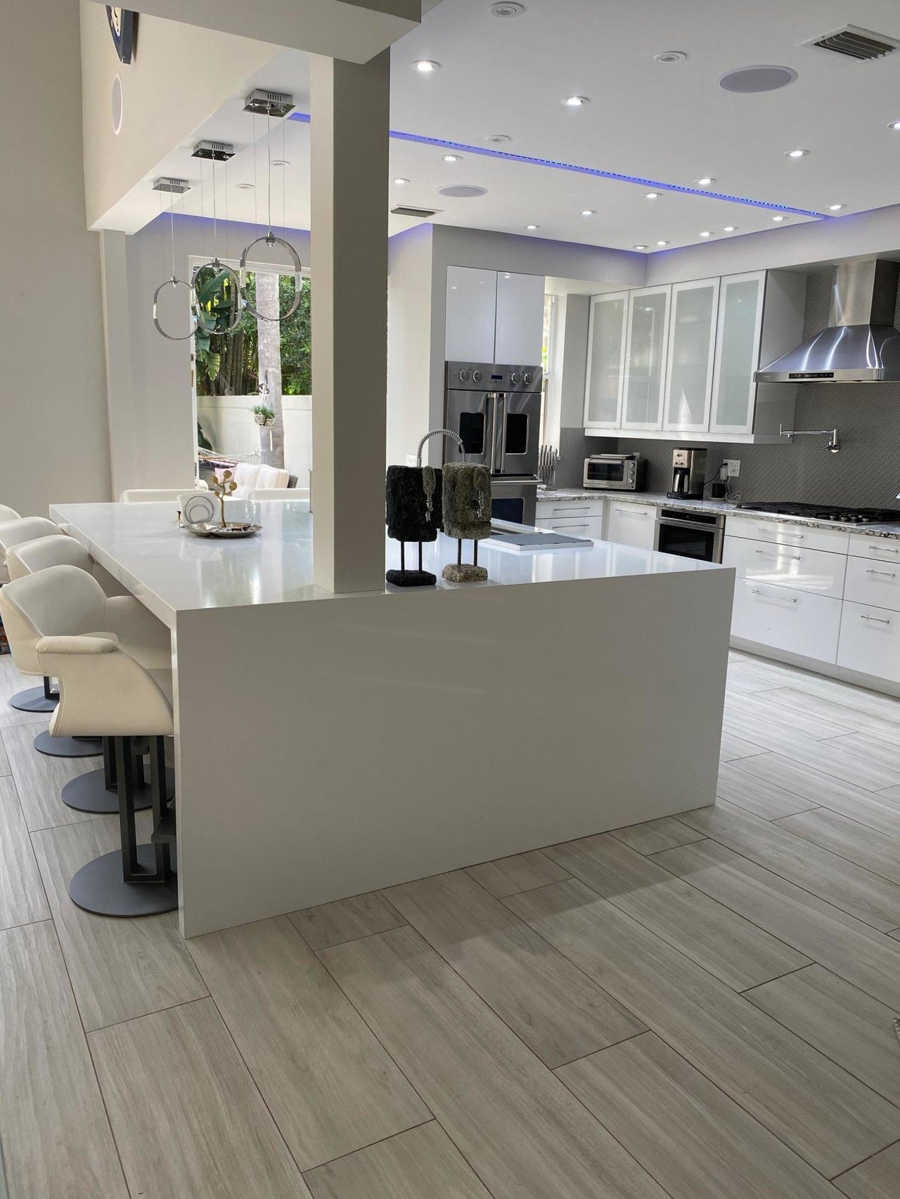 2550 NW 52nd St