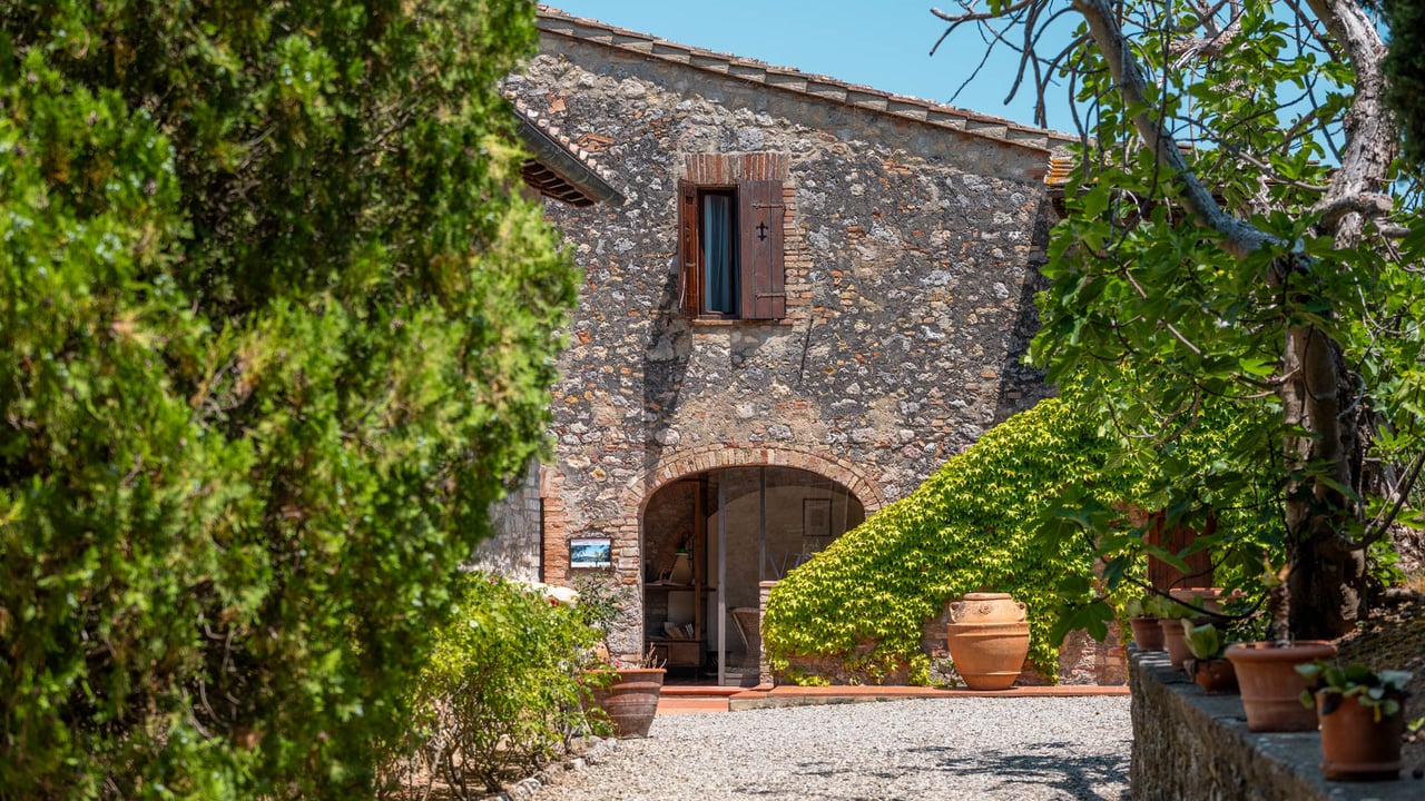 VILLA SOGNO MEDIEVALE