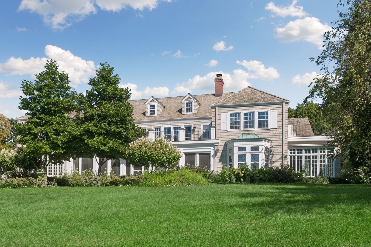 2222 Huntington Point Road W