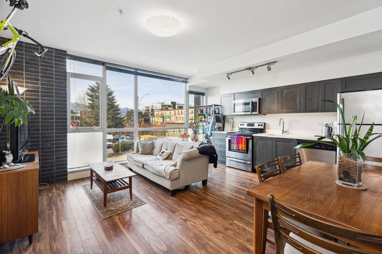 213-2511 Quebec St
