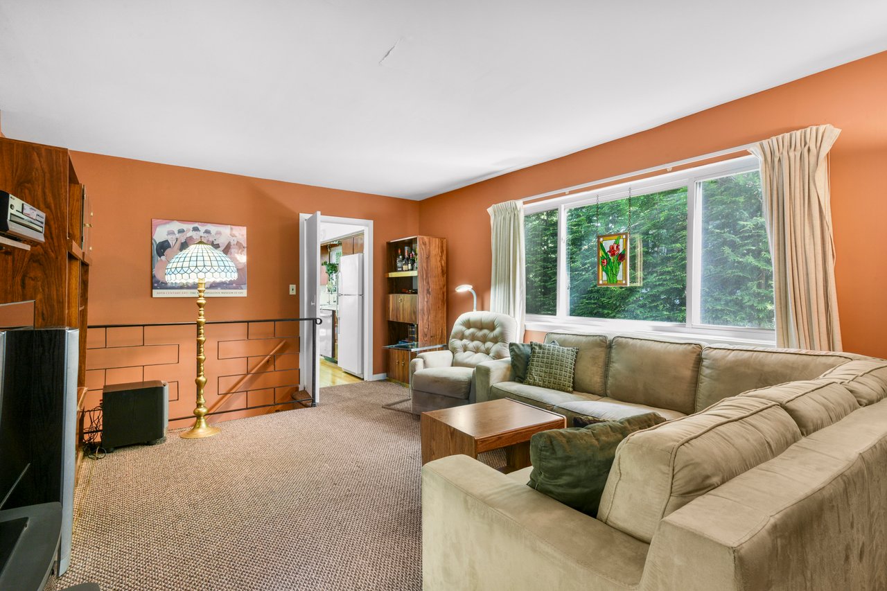 161 Morris Lane S
