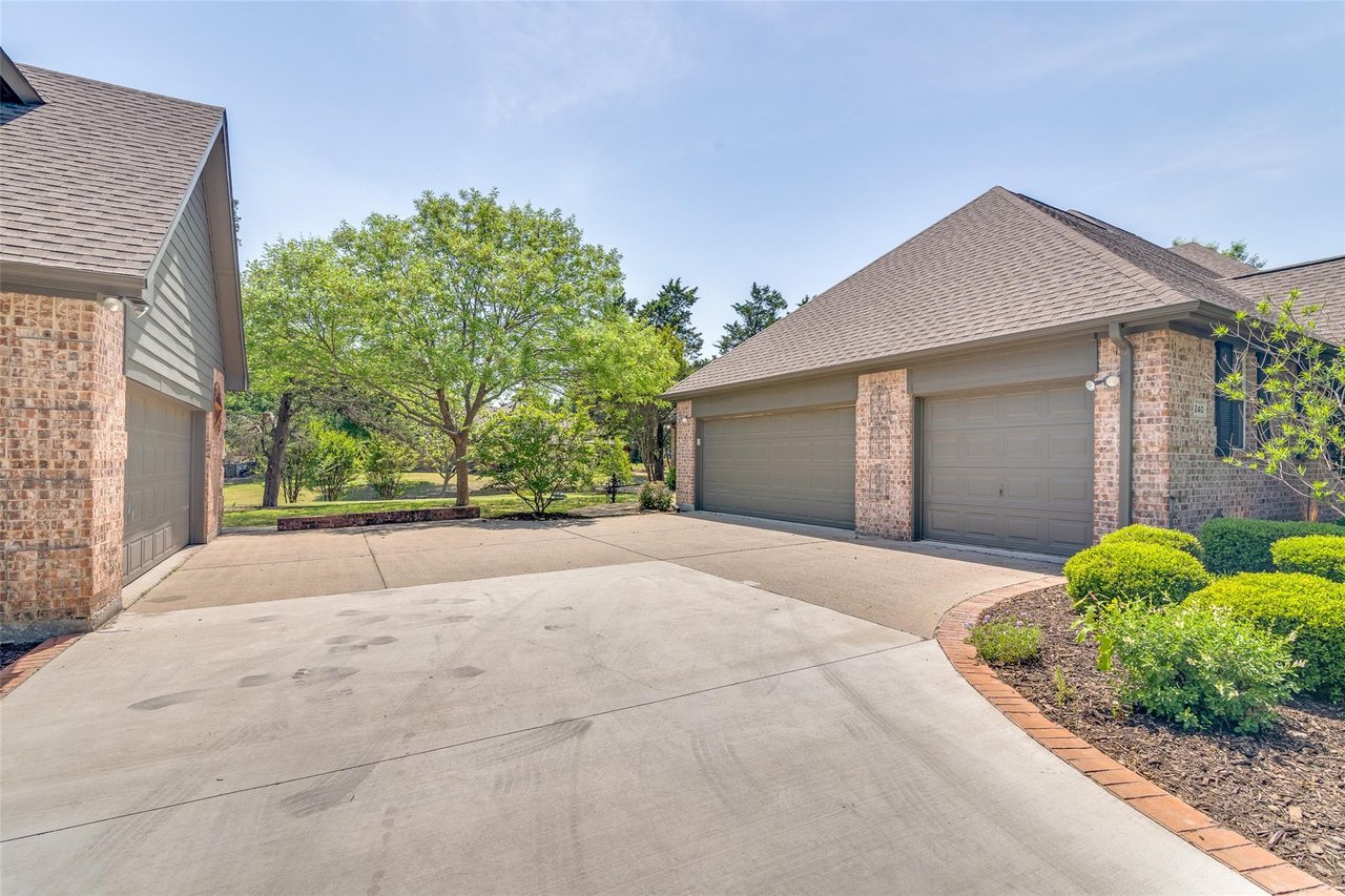 Angie Johnson Represents Buyer on 240 Arthur Court, Lucas