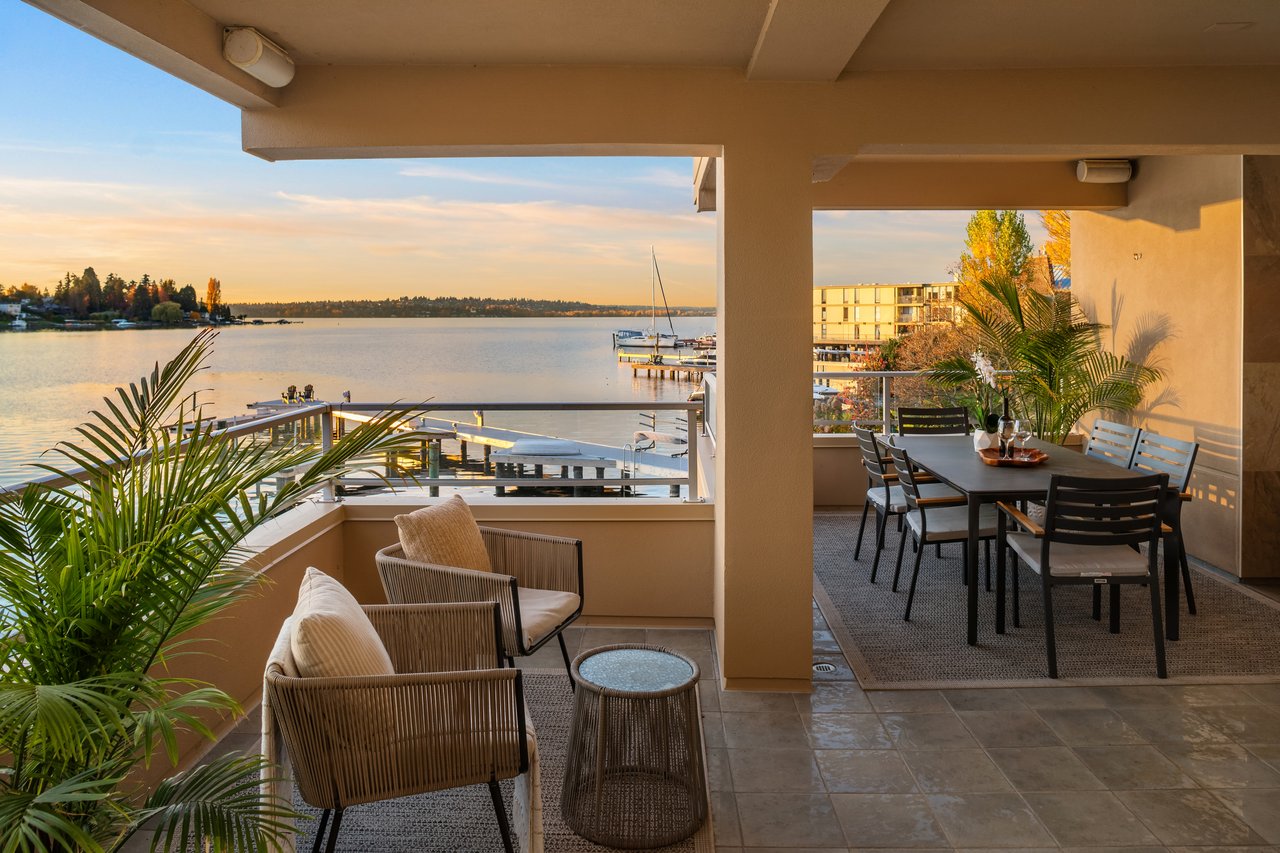 4511 Lake Washington Boulevard NE Unit: 2